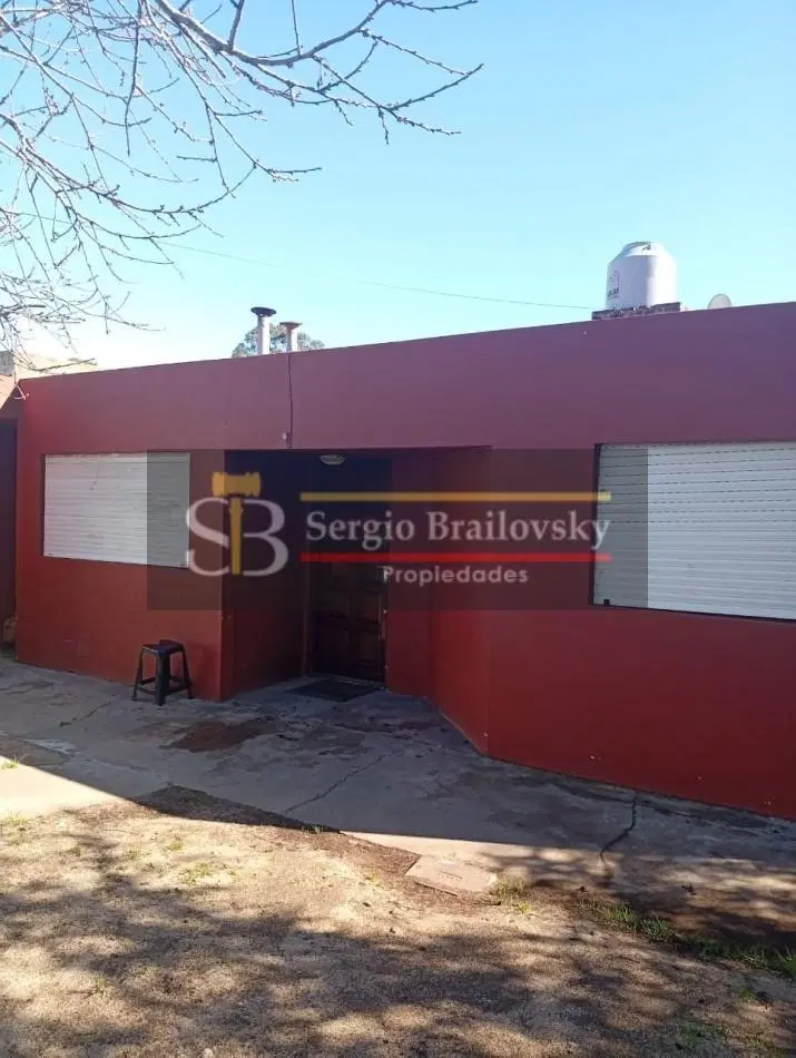 ALQUILER ANUAL EN VILLA GESELL CASA 4 AMBIENTES 2