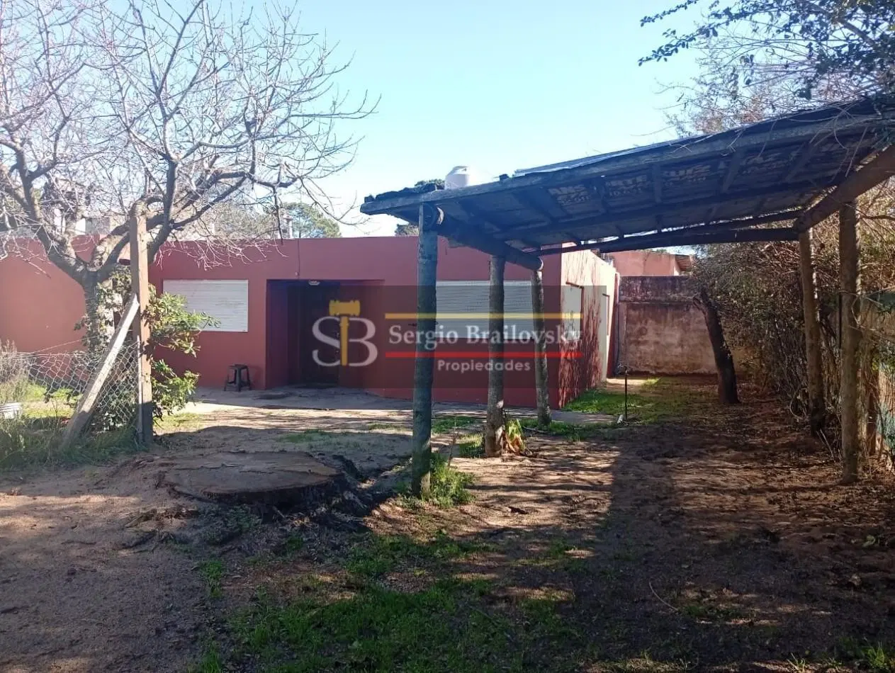 ALQUILER ANUAL EN VILLA GESELL CASA 4 AMBIENTES 5