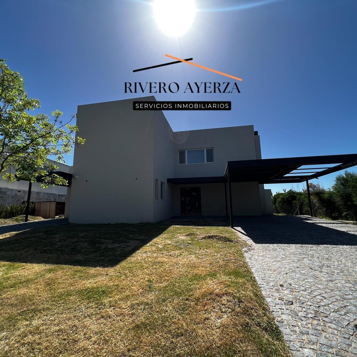 Casa en Venta El Canton Islas 3 Dorm. a Languna con Pileta 1