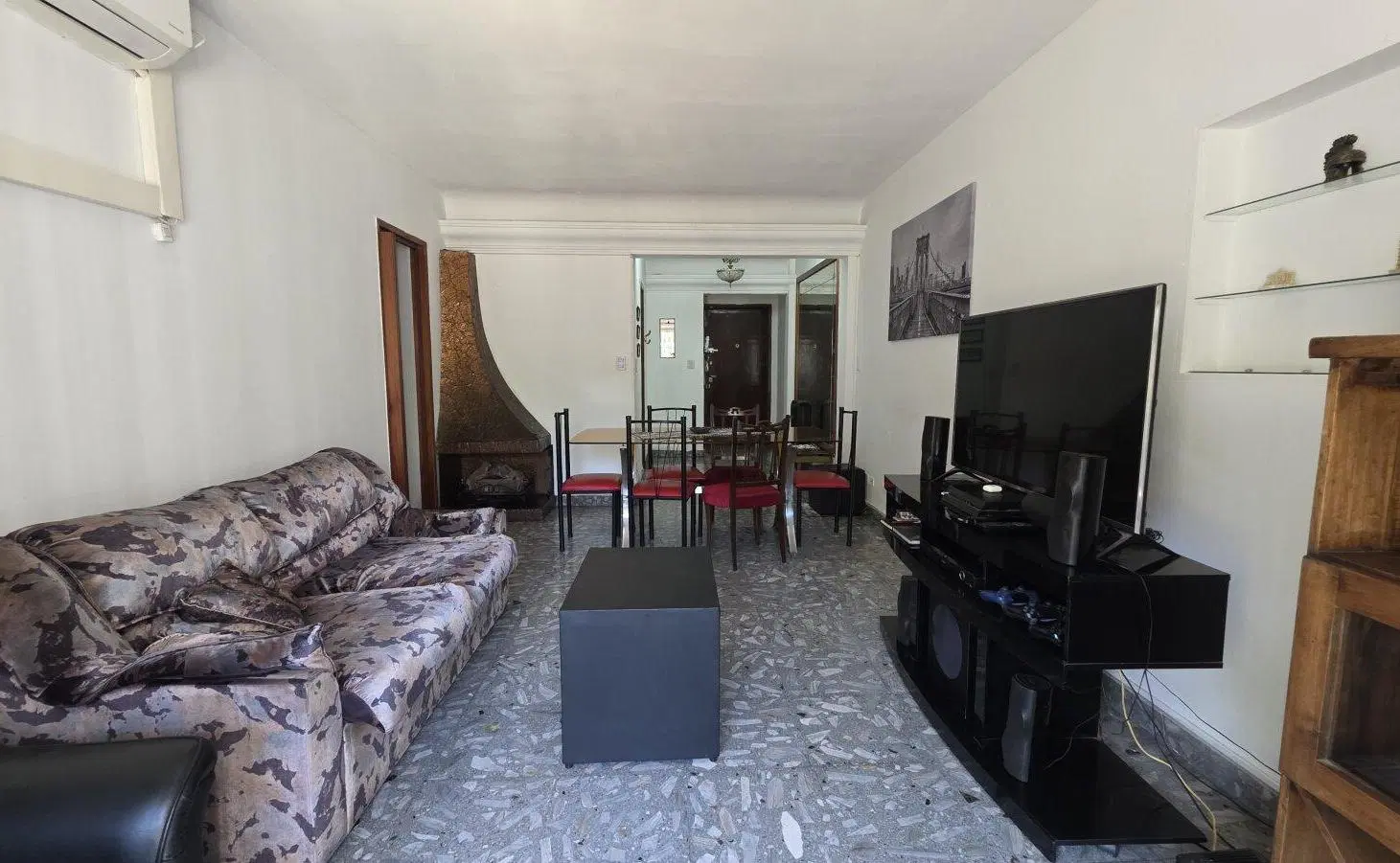 VENTA 3 AMBIENTES CON BALCON CORRIDO EN FLORES 4