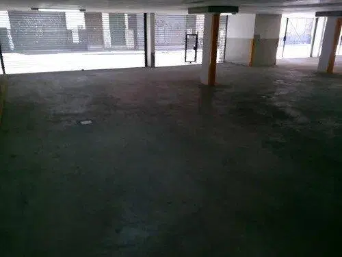 Venta cochera Monserrat 3