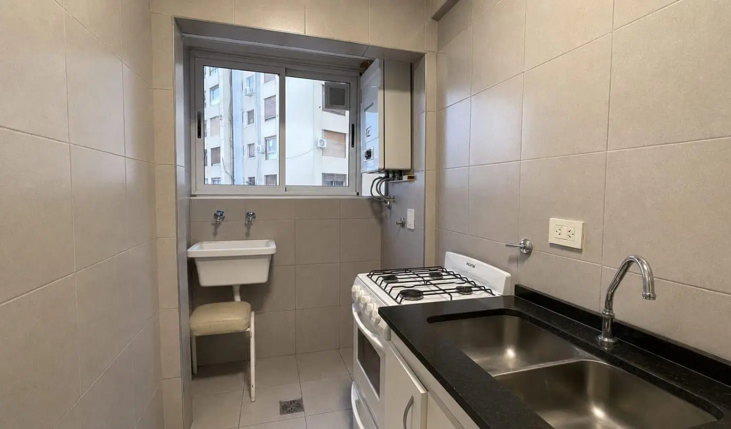 Alquiler Departamento dos ambientes  y medio 3