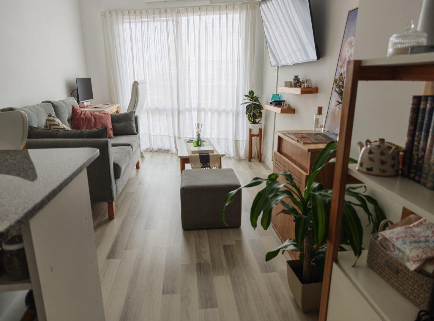Foto de Venta 2 ambientes en piso alto con balcón aterrazado y vista abierta, imagen 5