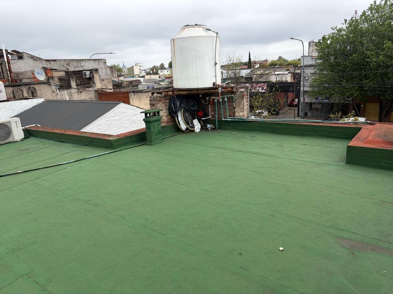 Foto de PH 3 AMB VENTA FLORES PATIO TERRAZA BALCÓN, imagen 3
