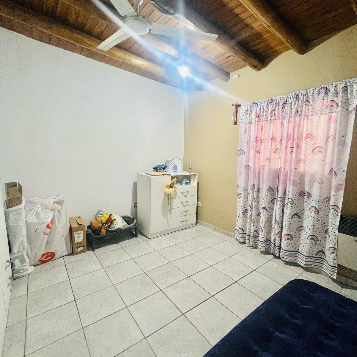 Venta - Casa - Las Heras (Apta Crédito) 1