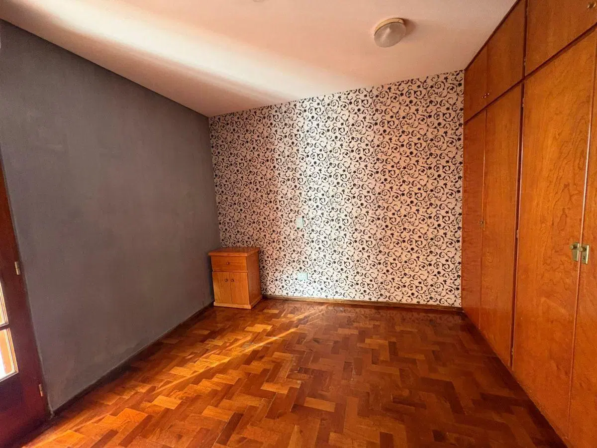 Venta - Casa/Cochera triple690m2 - Godoy Cruz/Benegas/Santa Angela 4