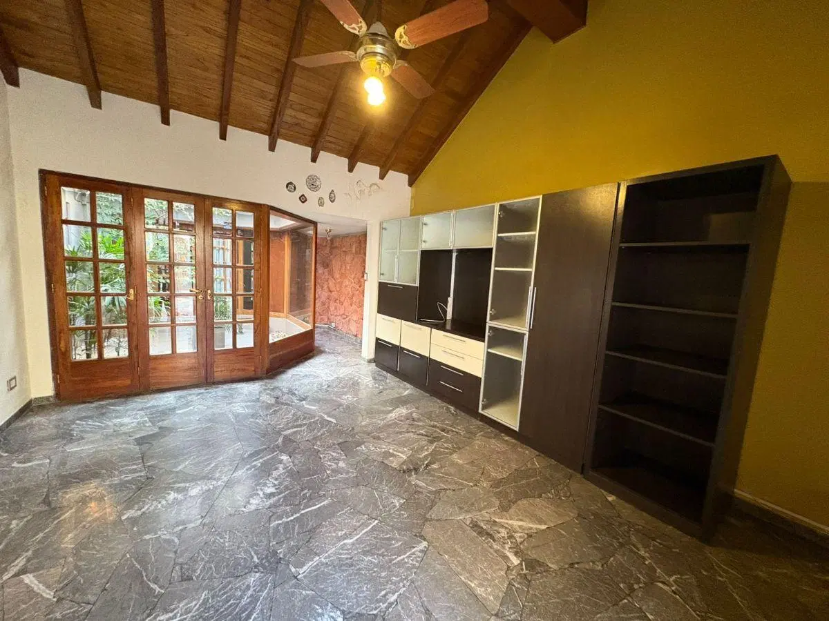 Venta - Casa/Cochera triple690m2 - Godoy Cruz/Benegas/Santa Angela 5