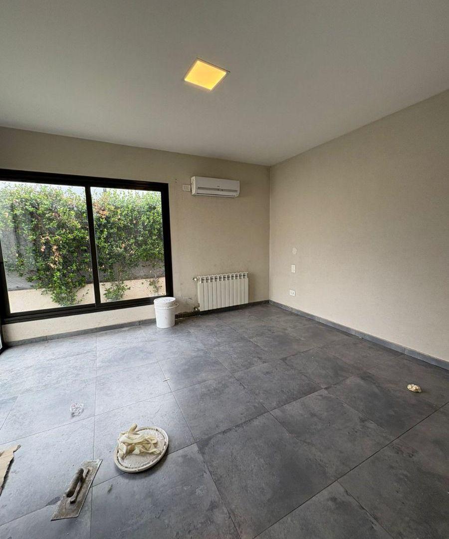 Foto de Alquiler - Casa (3 dormitorios/cochera 2) - Villa Michelo - Maipú, imagen 2
