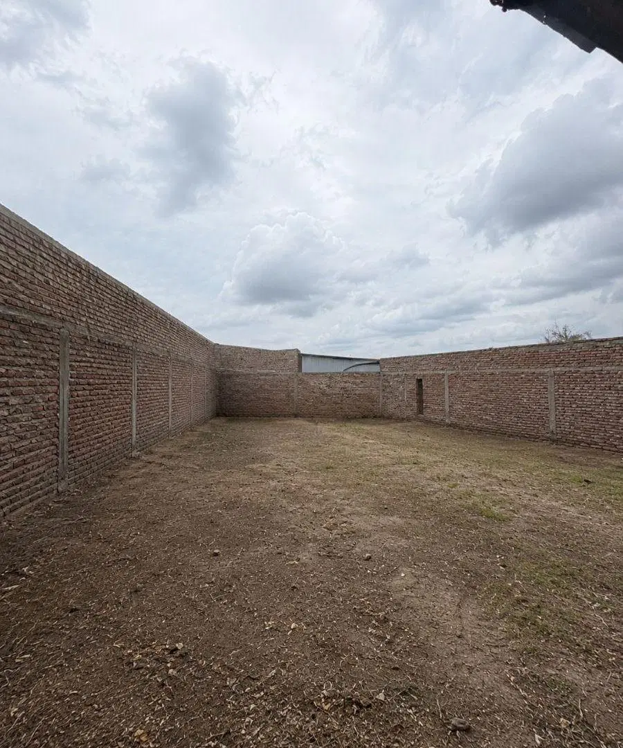 Venta - Lote/Terreno 900m2 - Maipú (A cuatro cuadras de la plaza) 4