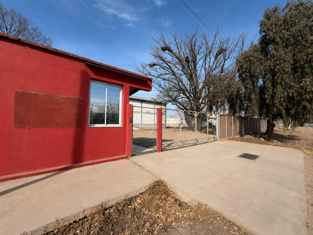 Alquiler - Galpón (1.200m2) - Maipú 1