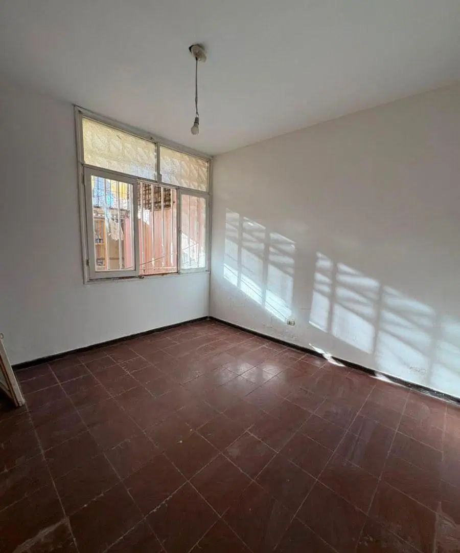 Alquiler - Casa (Tres Dormitorios y Tres Cocheras) - Godoy Cruz 2