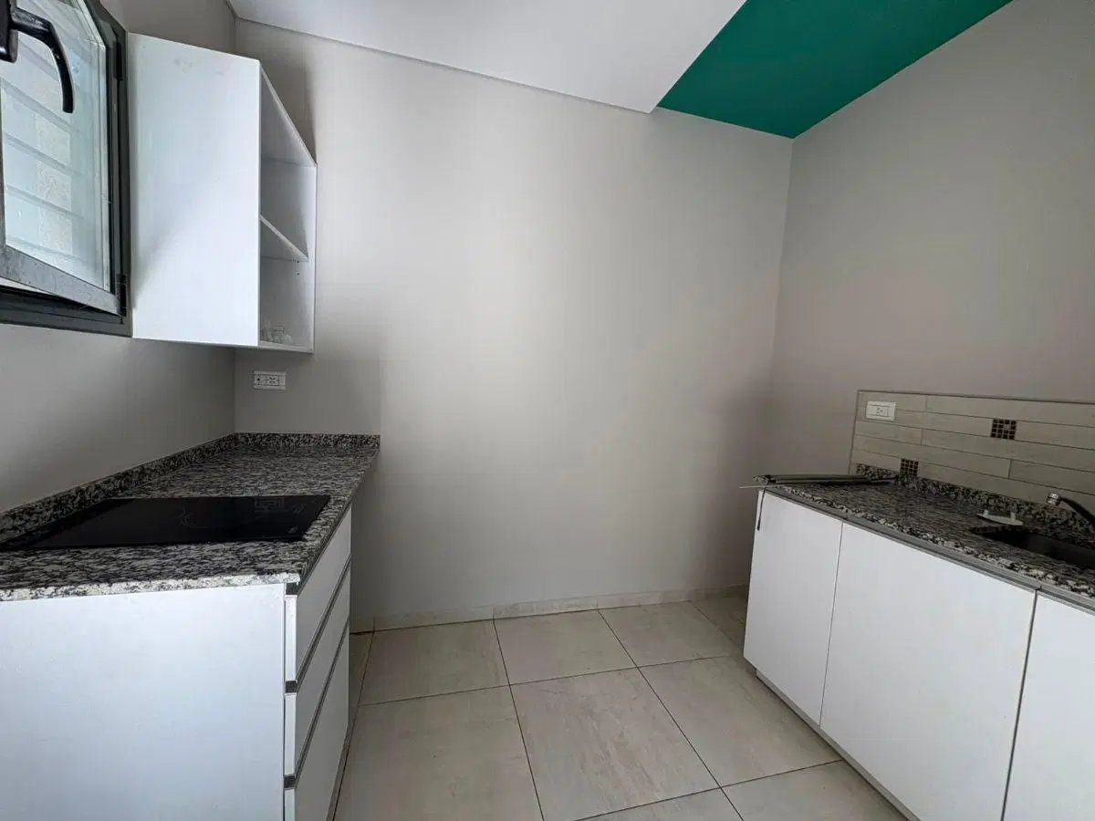 Alquiler - Monoambiente/Departamento - Godoy Cruz (Cochera) 4