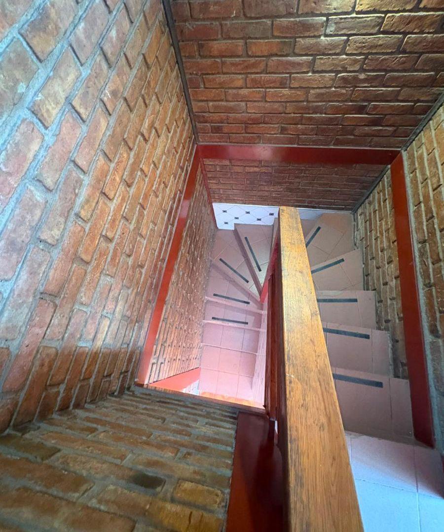 Foto de DEPARTAMENTO/DUPLEX EN VENTA – GODOY CRUZ/COMPLEJO CERRADO – APTO, imagen 3
