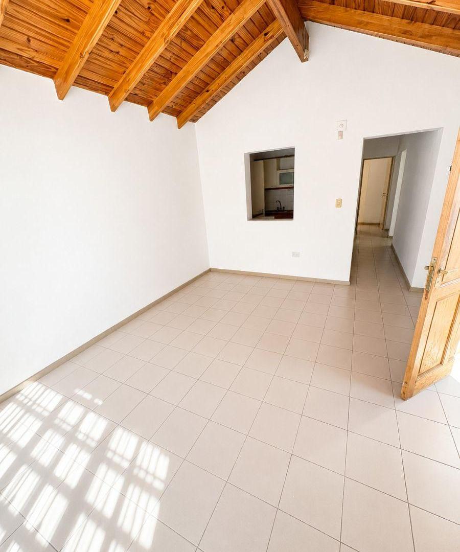 Foto de Casa en Alquiler en Maipú – Zona Torreón, Club de Regatas, 3, imagen 1
