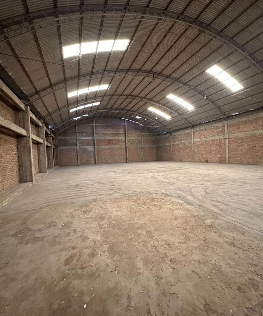 Foto de GALPÓN EN ALQUILER – 600 M² CUBIERTOS – GUTIÉRREZ, MAIPÚ – INGRESO DE, imagen 2