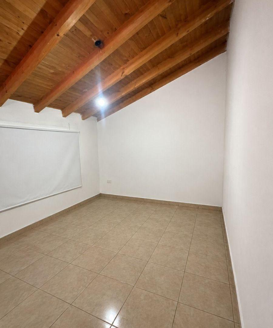 Foto de Casa en Venta en Godoy Cruz – 2 unidades (Casa/Departamento) | Perito, imagen 4