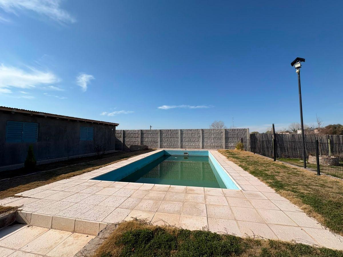 Foto de Casa en venta en Vistalba | 1.000 m² | Pileta, quincho y jardín, imagen 4