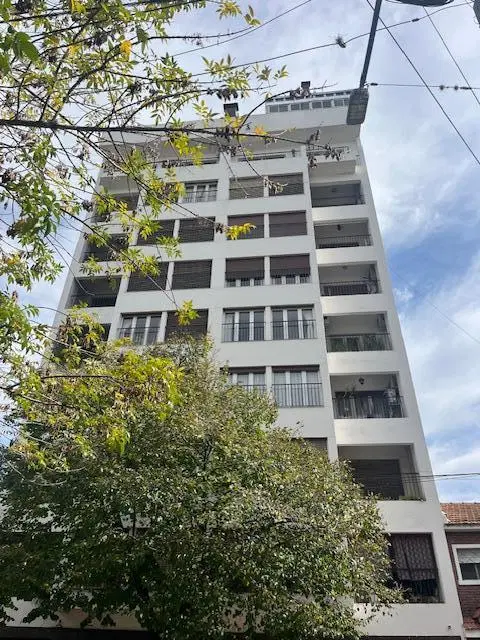 Departamento Diagonal 78 55 y 56 N 141 2