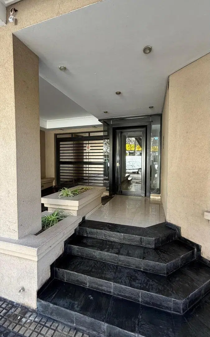 Monoambiente en alquiler zona plaza italia 4