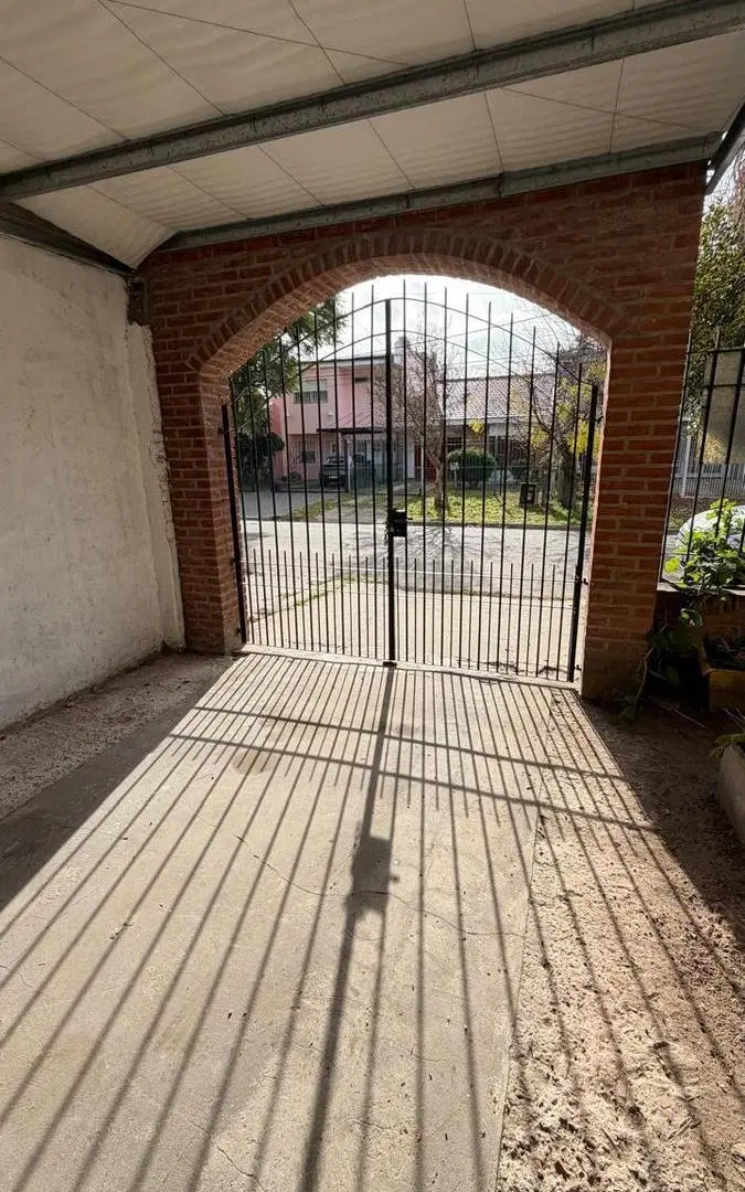 Casa en Tolosa 9 entre 511 y 512 2
