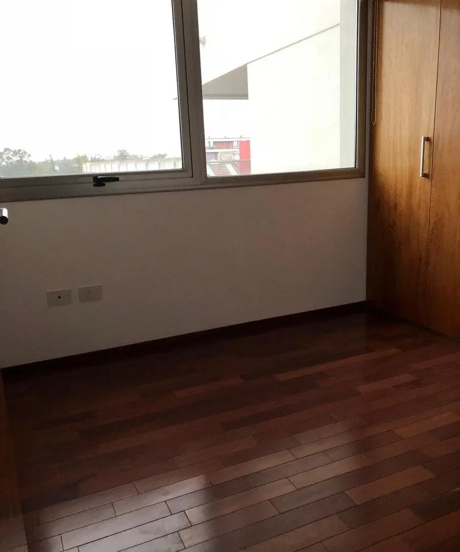 Departamento 2 dormitorios en alquiler con cochera cubierta 4