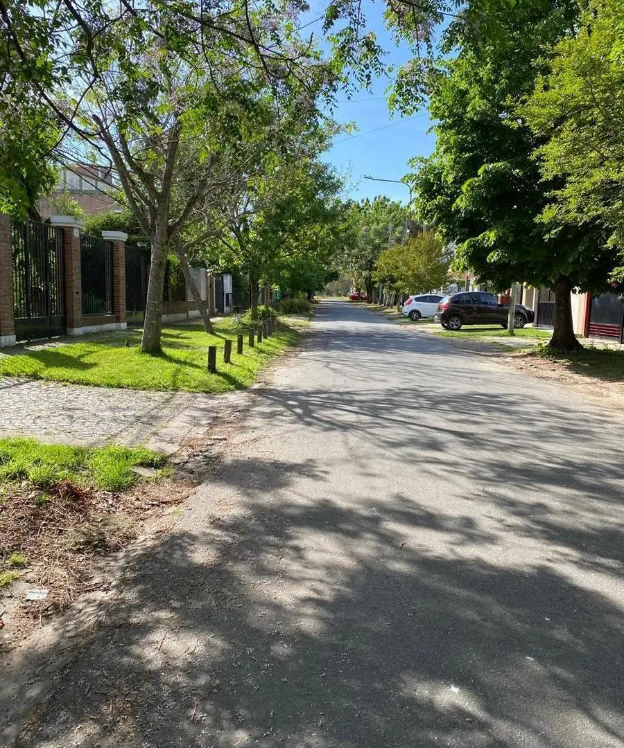 Excelente Duplex c/ pileta e/ Caminos 4