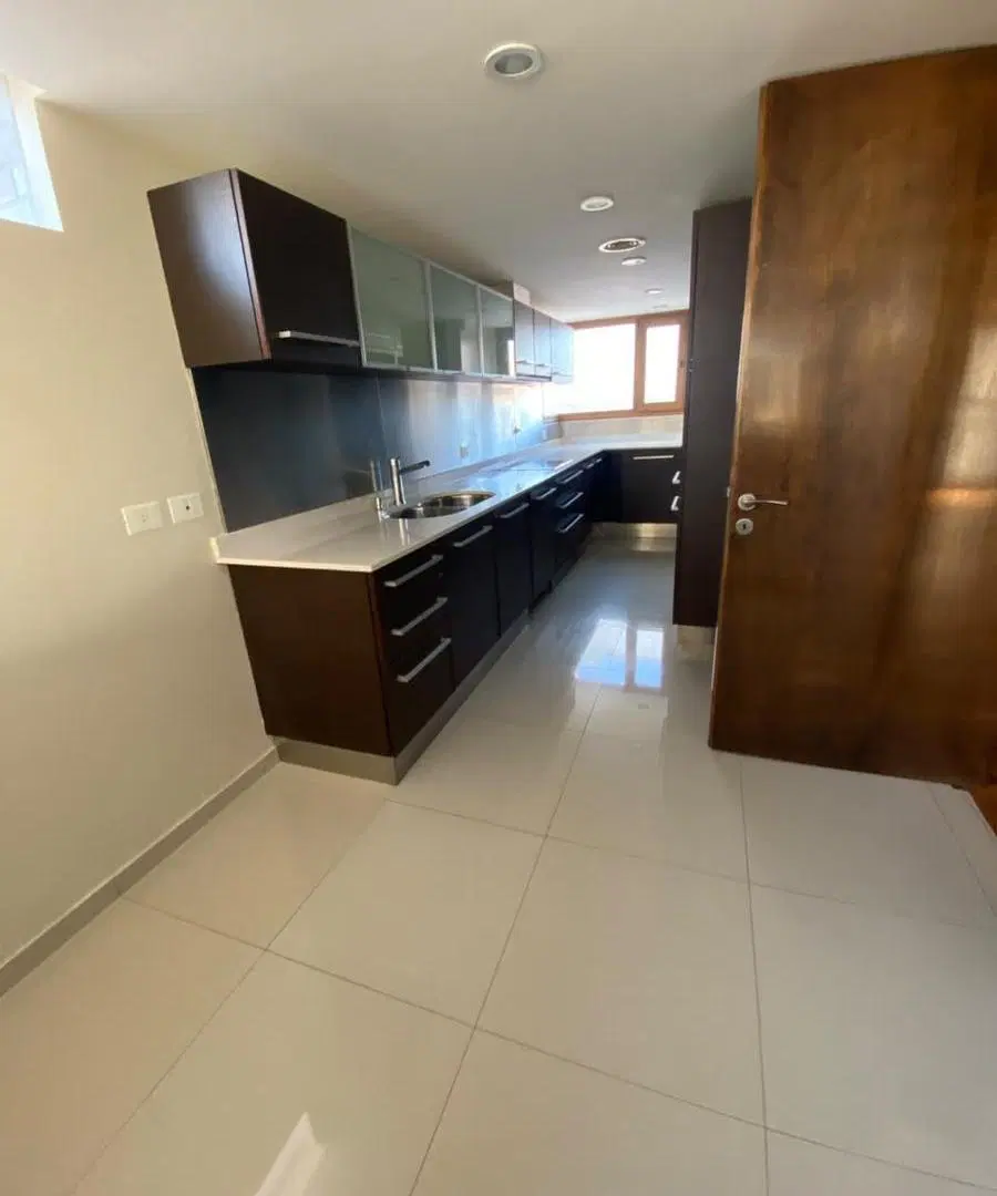 Piso de 3 dormitorios en alquiler 8