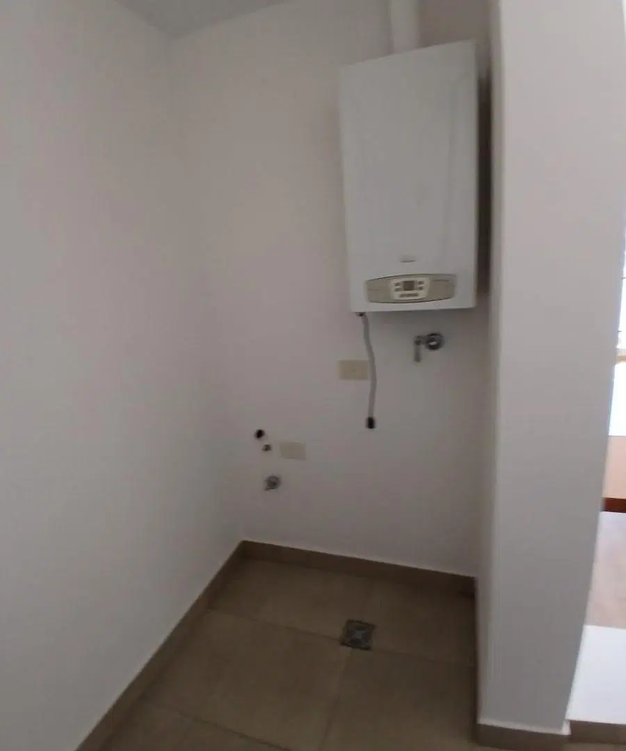 Departamento de 1 dormitorio en alquiler, zona plaza moreno 8