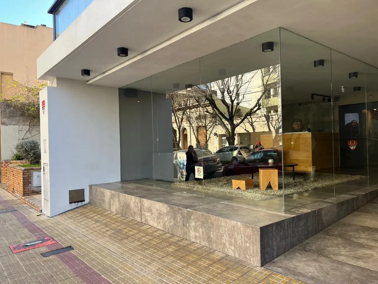 Departamento monoambiente amoblado, excelente zona 8