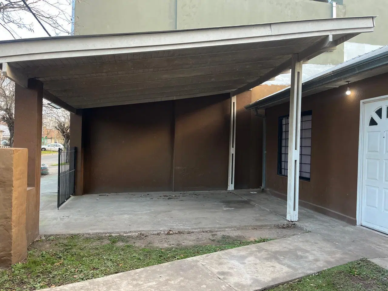 Casa de dos dormitorios en alquiler 5