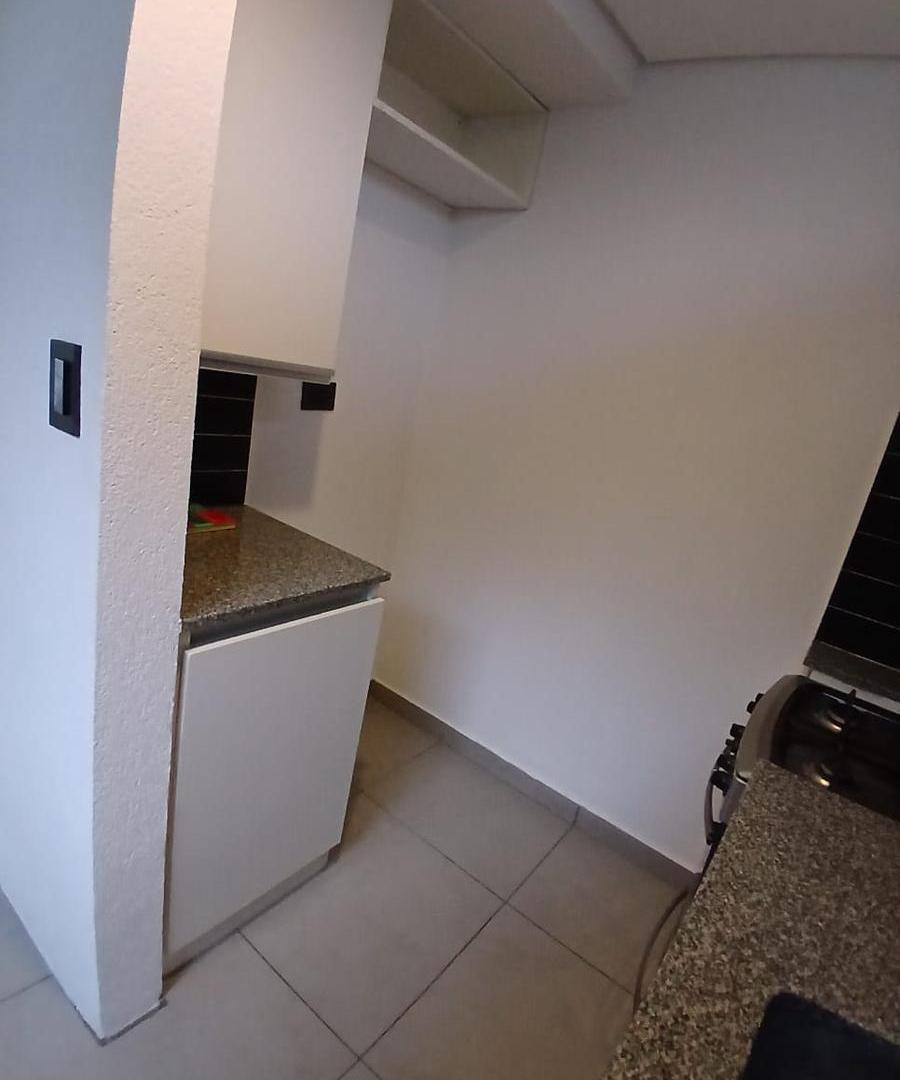 Foto de Duplex de dos dormitorios con cochera y pileta SIN EXPENSAS, imagen 1