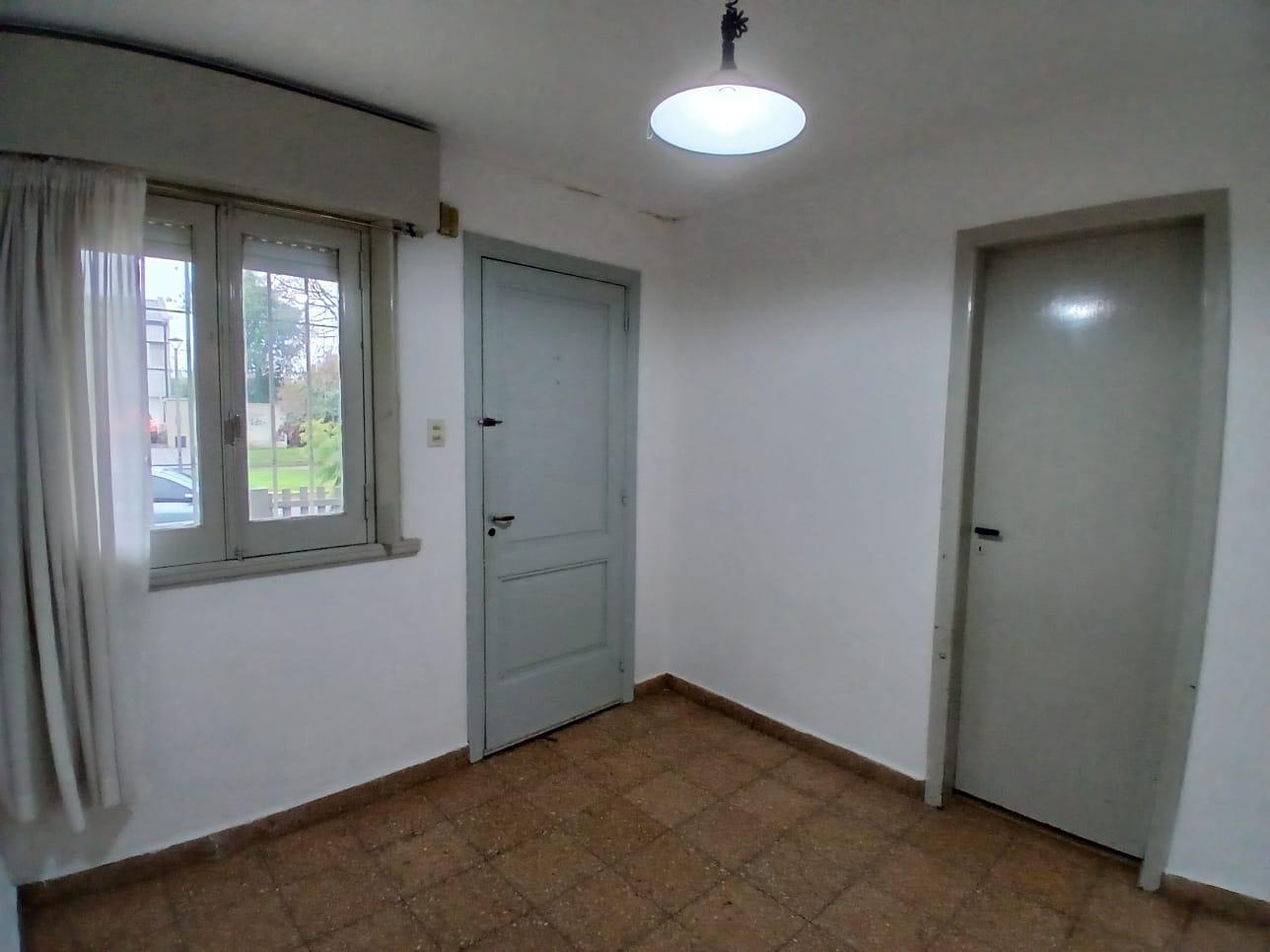 Foto de Casa de 2 dormitorios en alquiler, con patio, imagen 3