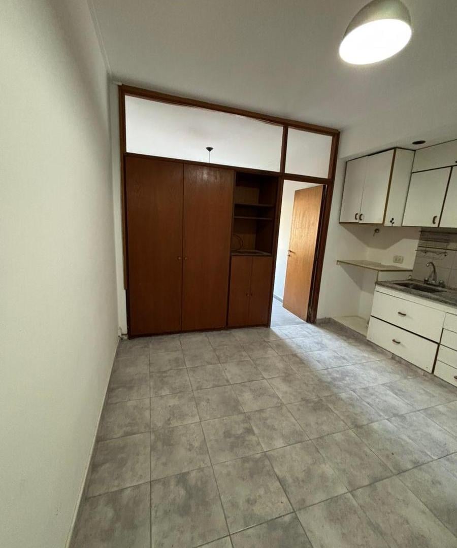 Foto de Departamento monoambiente en alquiler, plaza san martin, imagen 1