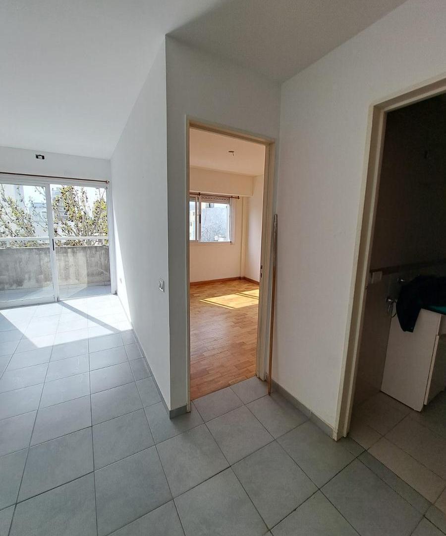 Foto de Departamento de 1 dormitorio con balcón, imagen 1