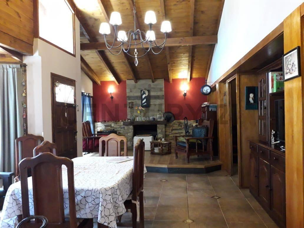 Casa en Venta Bariloche Barrio Jardin Botanico 3