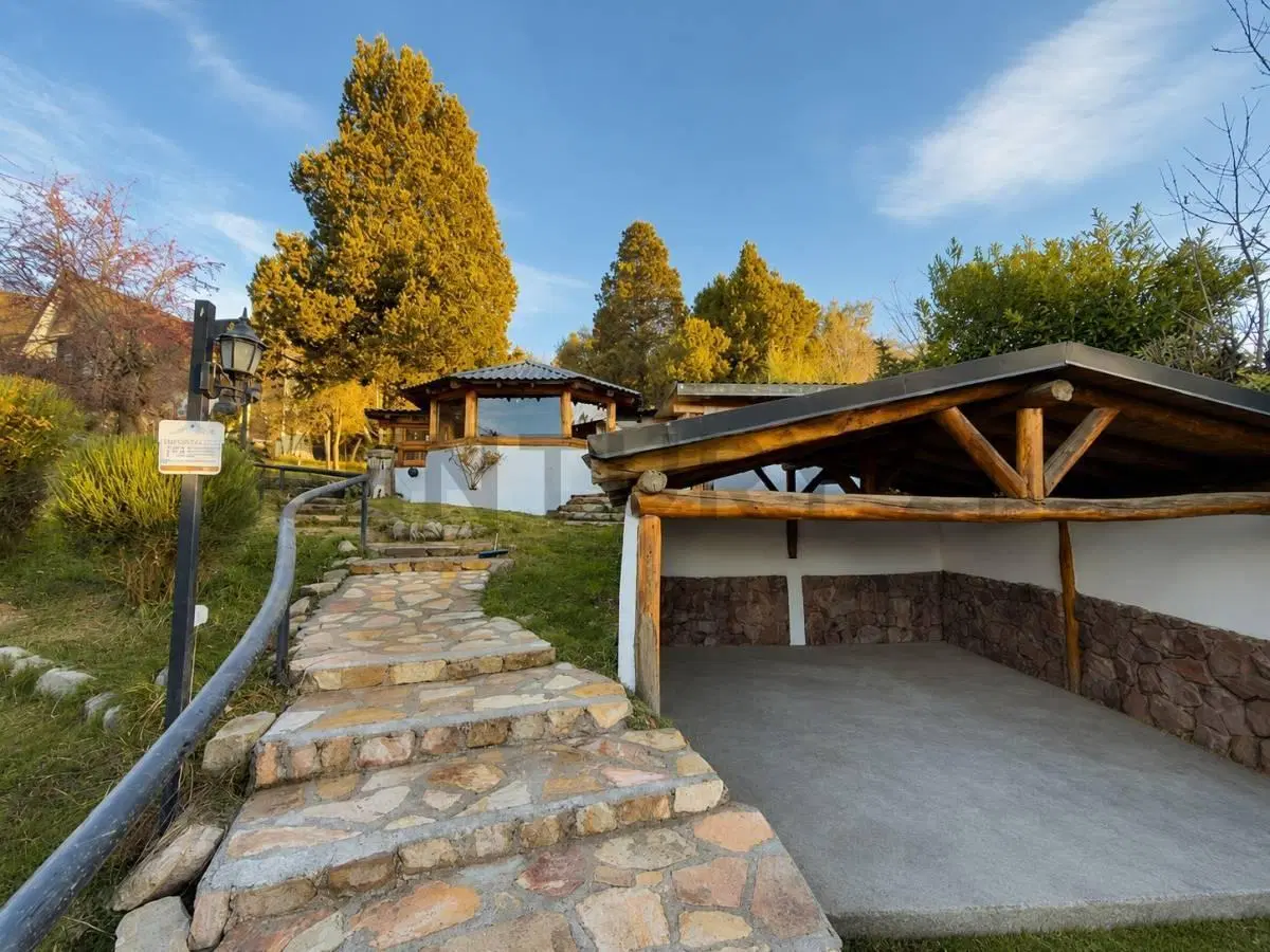Casa en Alquiler permanente Bariloche Melipal 2