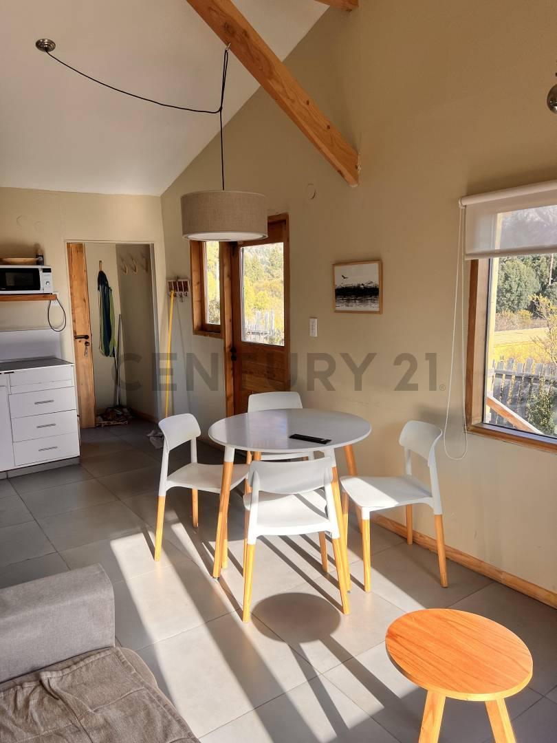 Foto de Casa en Venta, Entre Cerros, San Carlos de Bariloche - Casa principal y, imagen 3