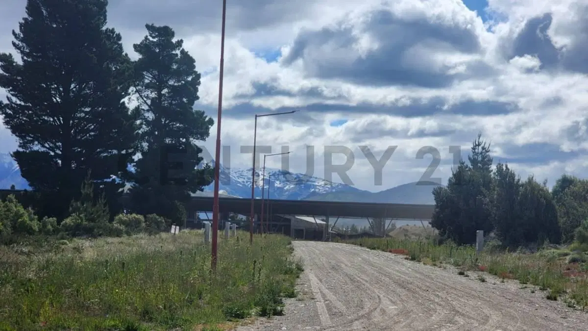 Lote en venta en Bariloche 3
