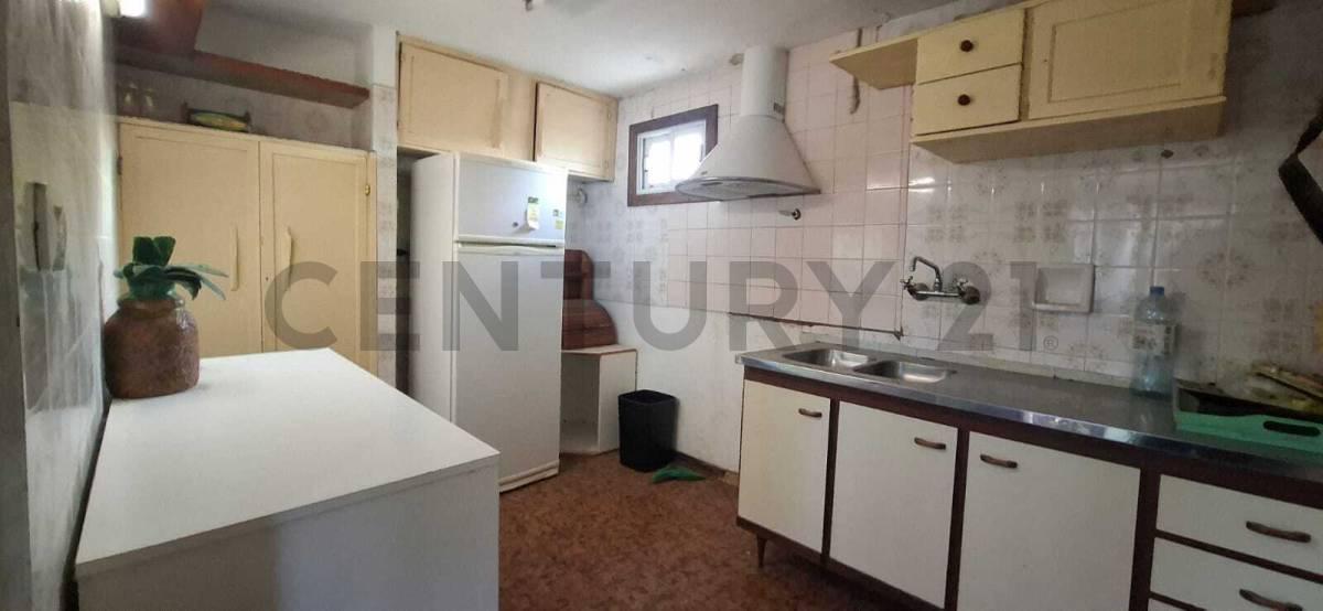 Foto de Casa en Venta más cabaña y deposito barrio Melipal km 4, imagen 5