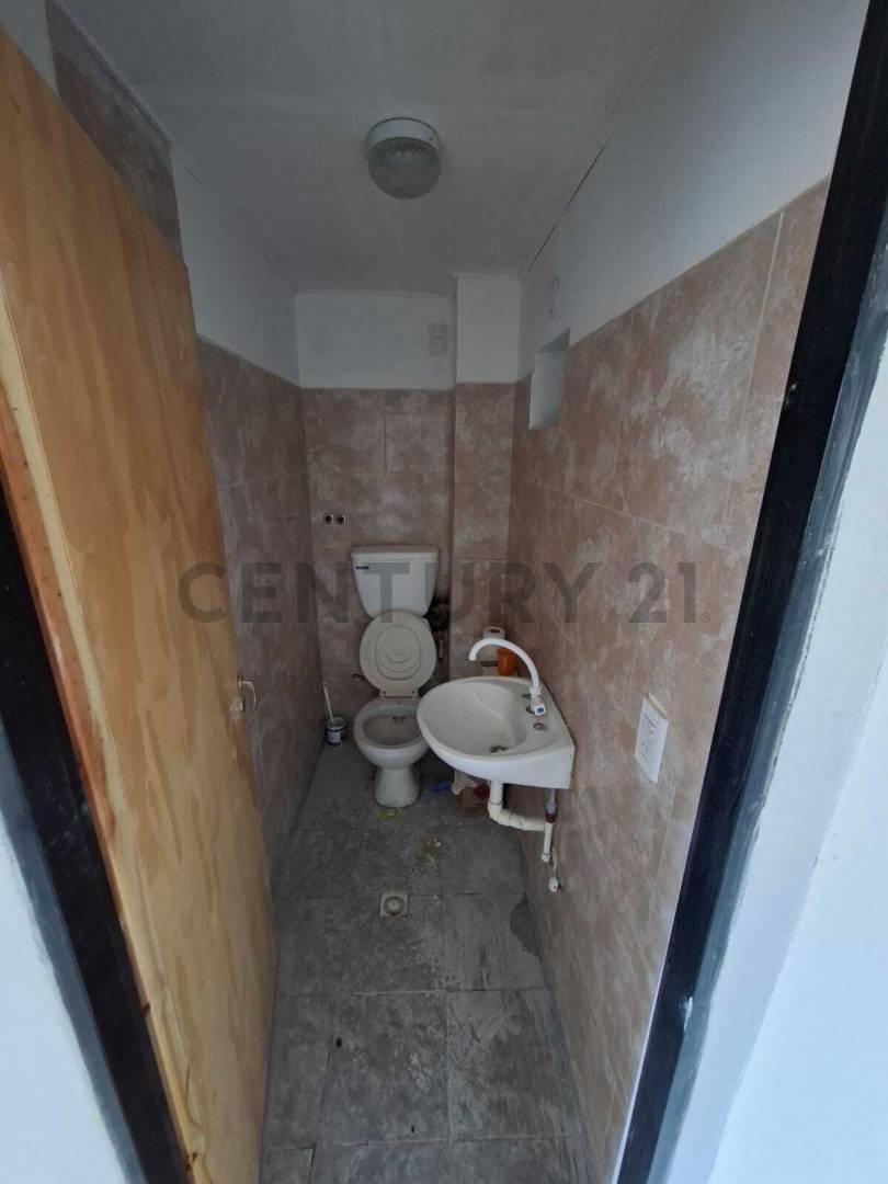 Foto de LOCAL EN ALQUILER, DINA HUAPI, imagen 1