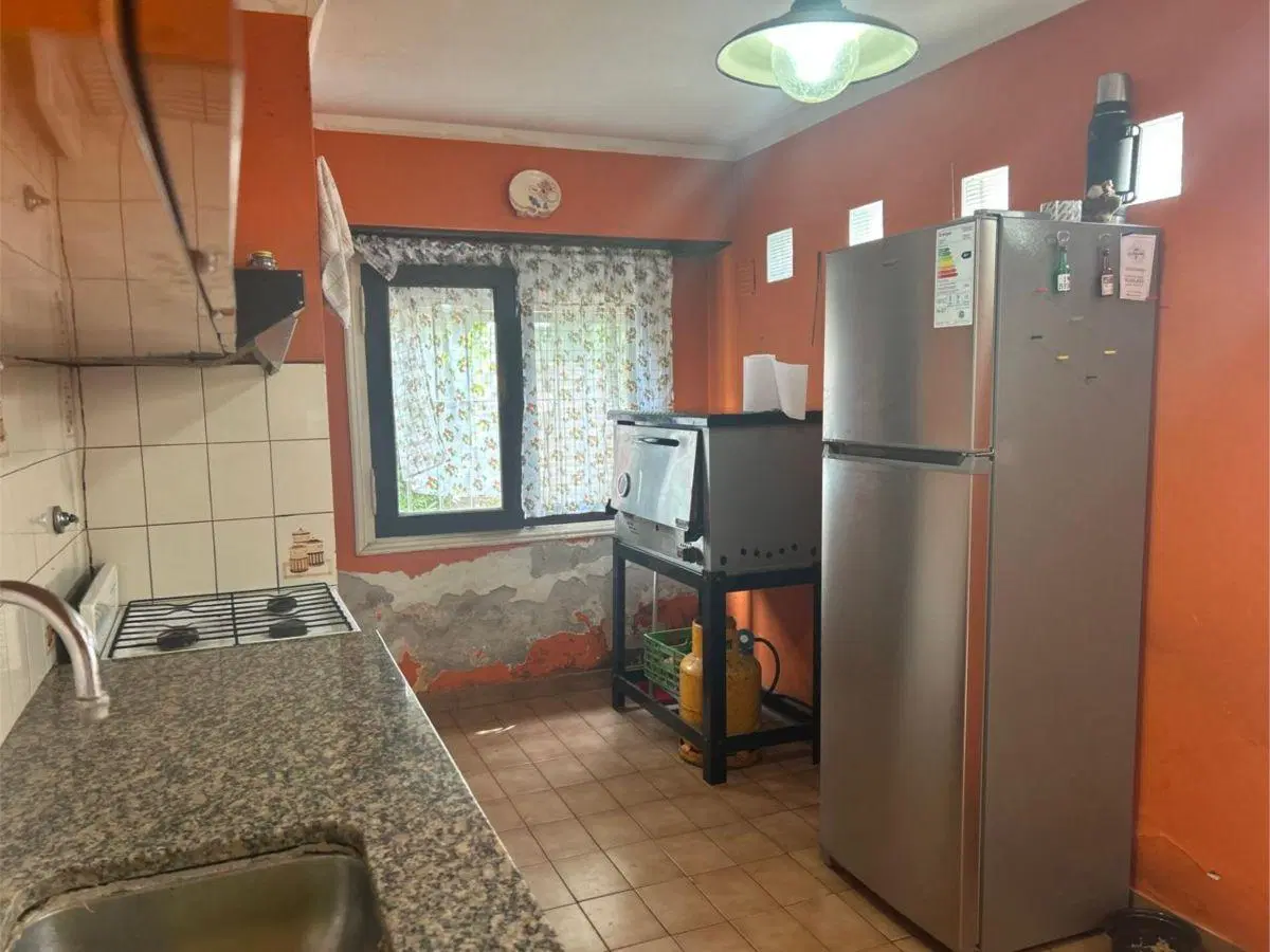 Venta | Casa | Barrio El Jardín | con parque, parrilla y potencial de ampliacion 5