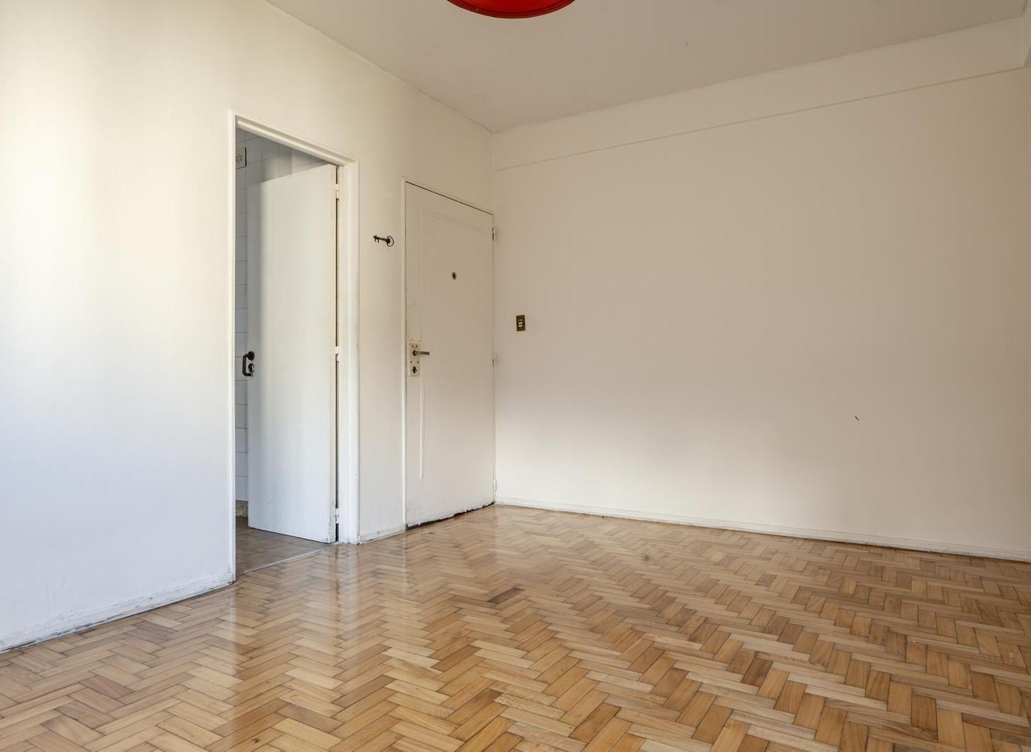 Foto de Departamento 3 ambientes Con Balcon en Venta en Belgrano, imagen 2