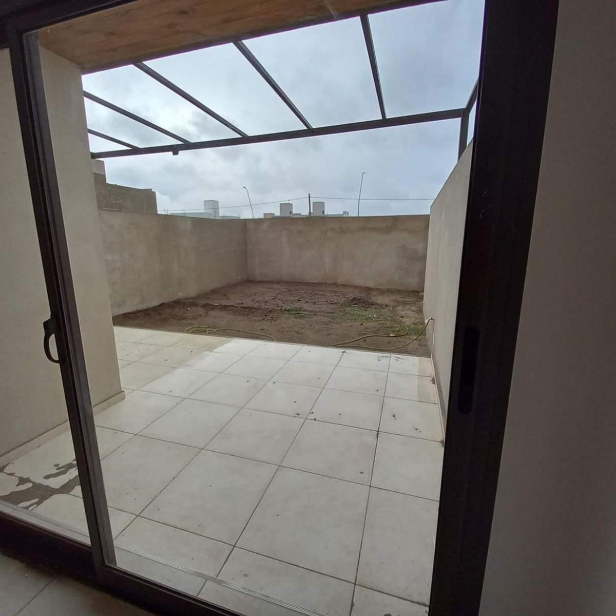 Terrazas de Manantiales - Venta - Duplex - 3 Dormi. Patio 2
