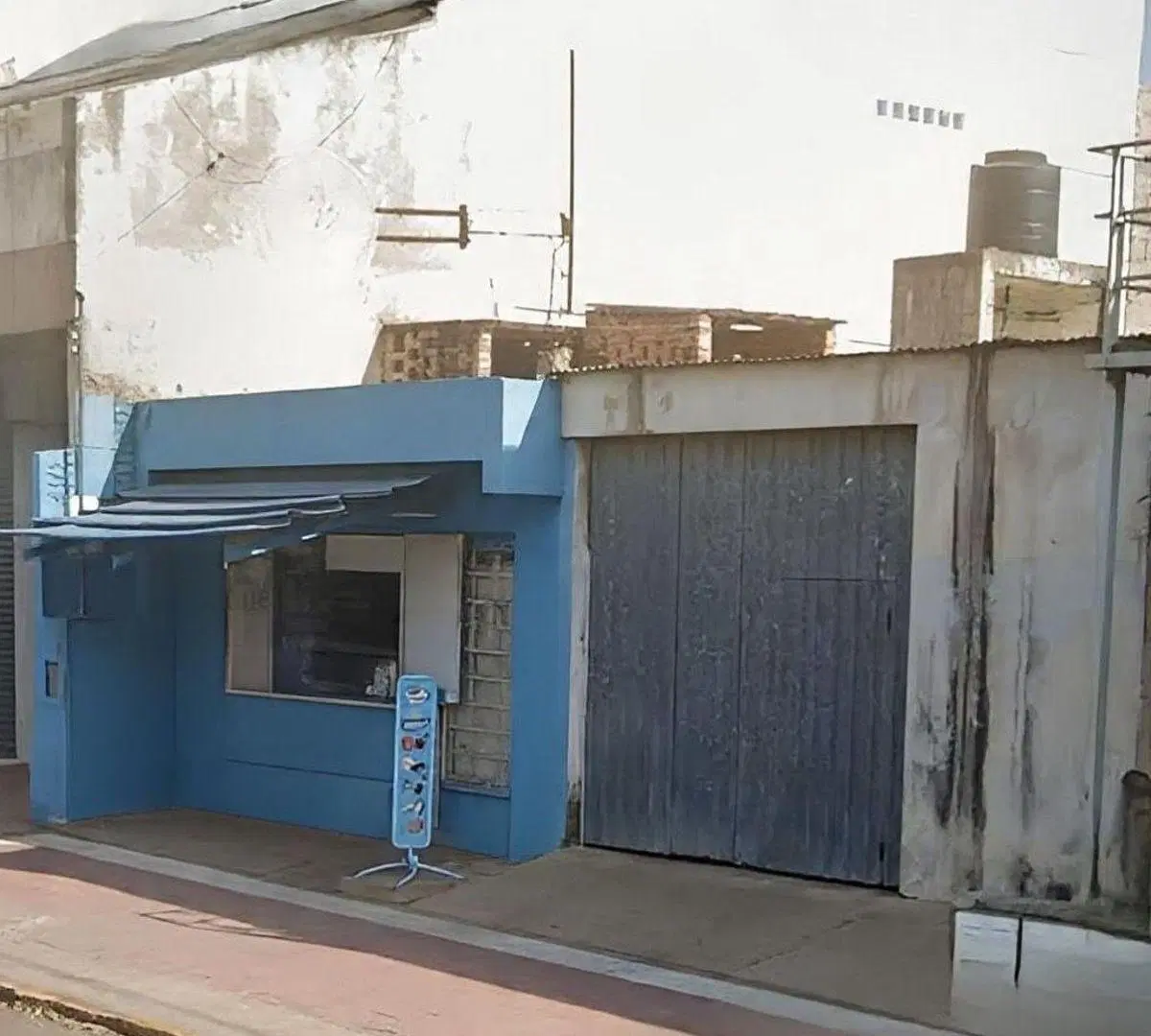 ALTO ALBERDI VENTA 2 PH+LOCAL +GALPON 4
