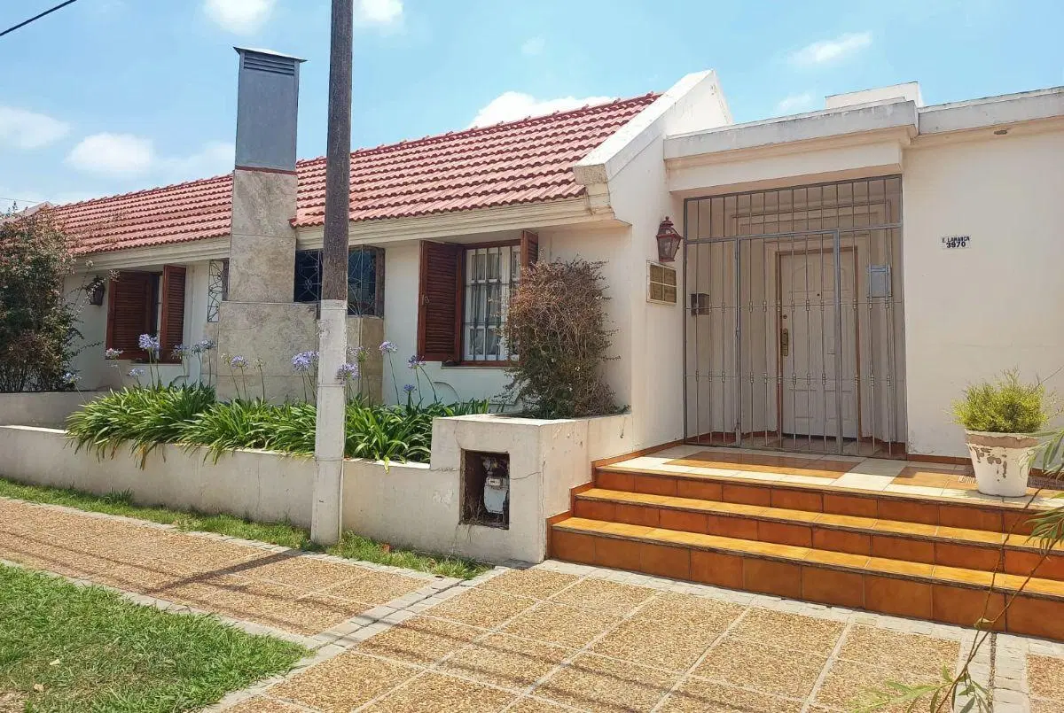 VENTA CASA LOTE 3 EN 1 URCA 4
