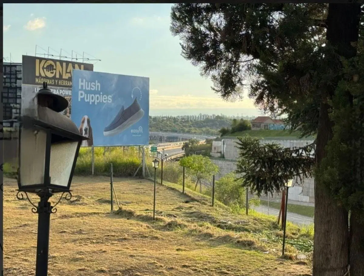 VENTA CASA CERRO DE LAS ROSAS RENOVADA 3 DORM 4