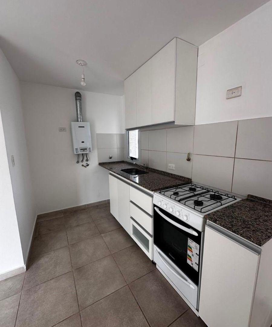 Foto de DEPARTAMENTO EN ALQUILER ALTA CORDOBA 1 DORM BALCON, imagen 4