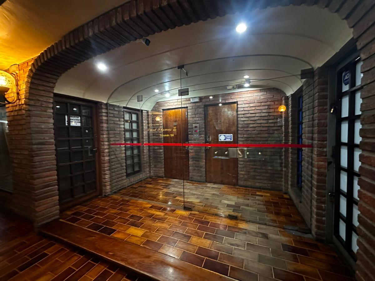 Foto de VENTA DPTO 1 Dorm. Pleno Centro - Tucumán al 100 - Oportunidad Inversión, imagen 3