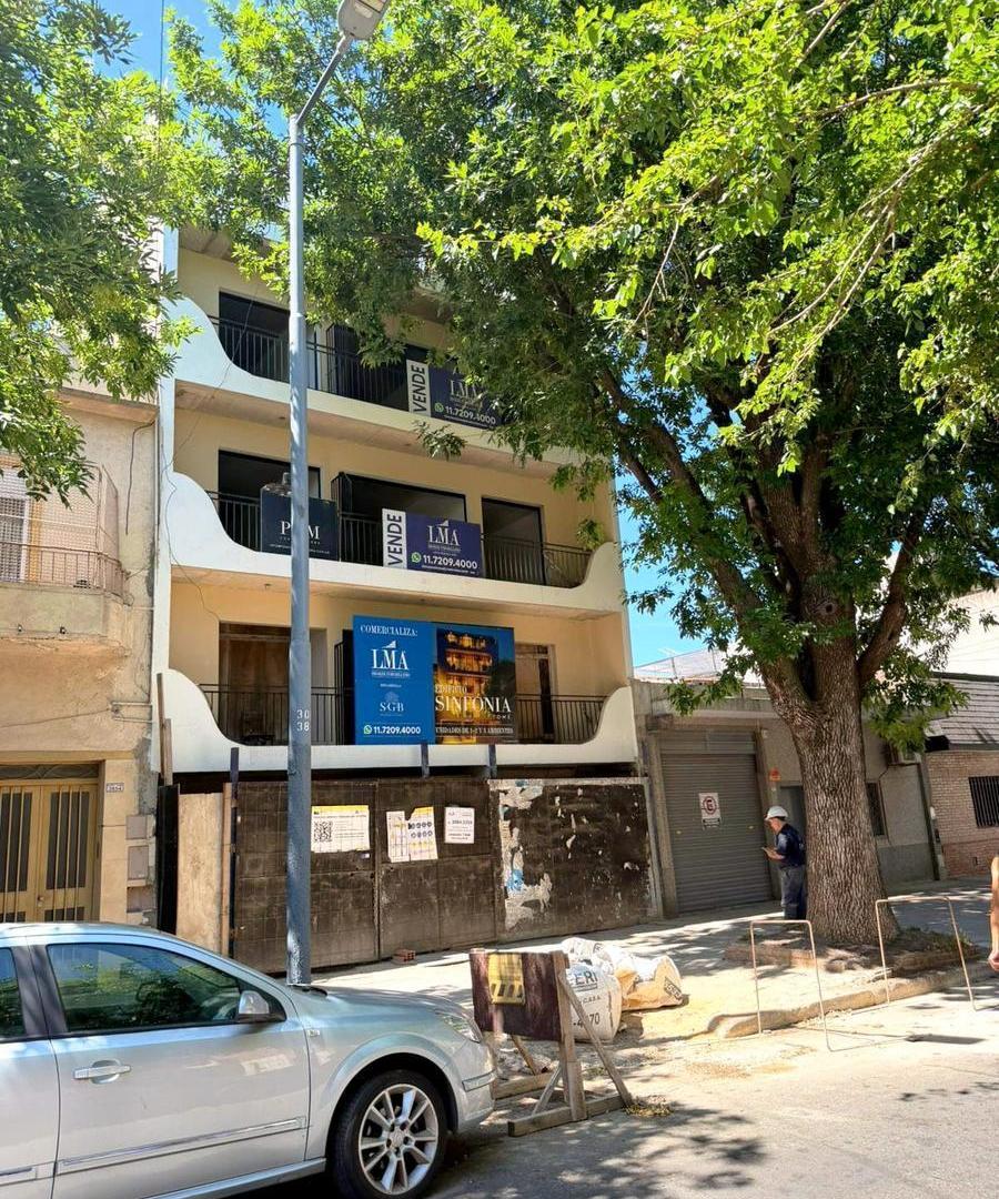 Venta Dos Ambientes en Excelente zona Villa del Parque a estrenar. Entrega Junio 2026.