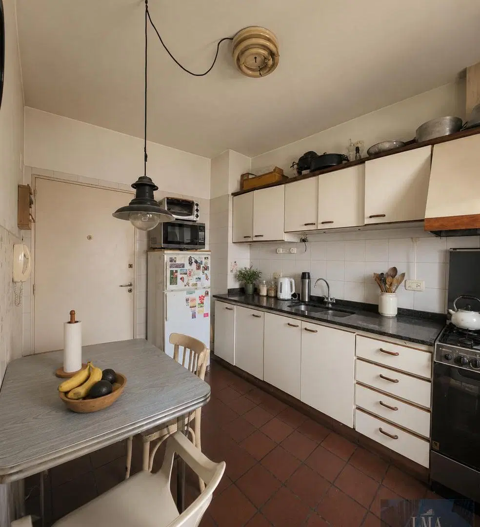 Venta Departamento 3 ambientes Excelente zona Belgrano con balcón Terraza 5